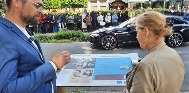 Nieuwe marker vertelt geschiedenis van Hotel De Wormshoef